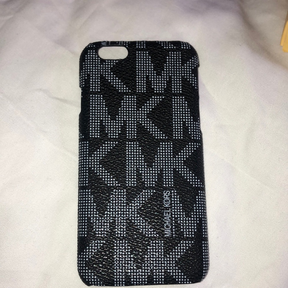 Michael KORS Grey & Black iPhone 6/7 case